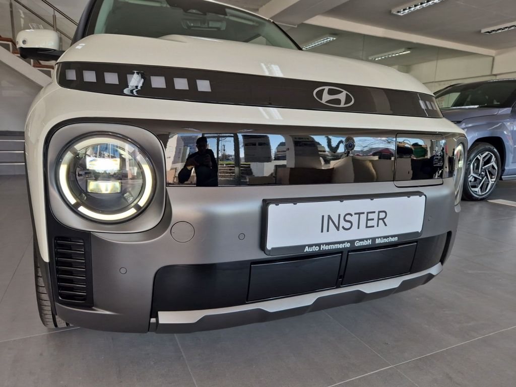Hyundai INSTER