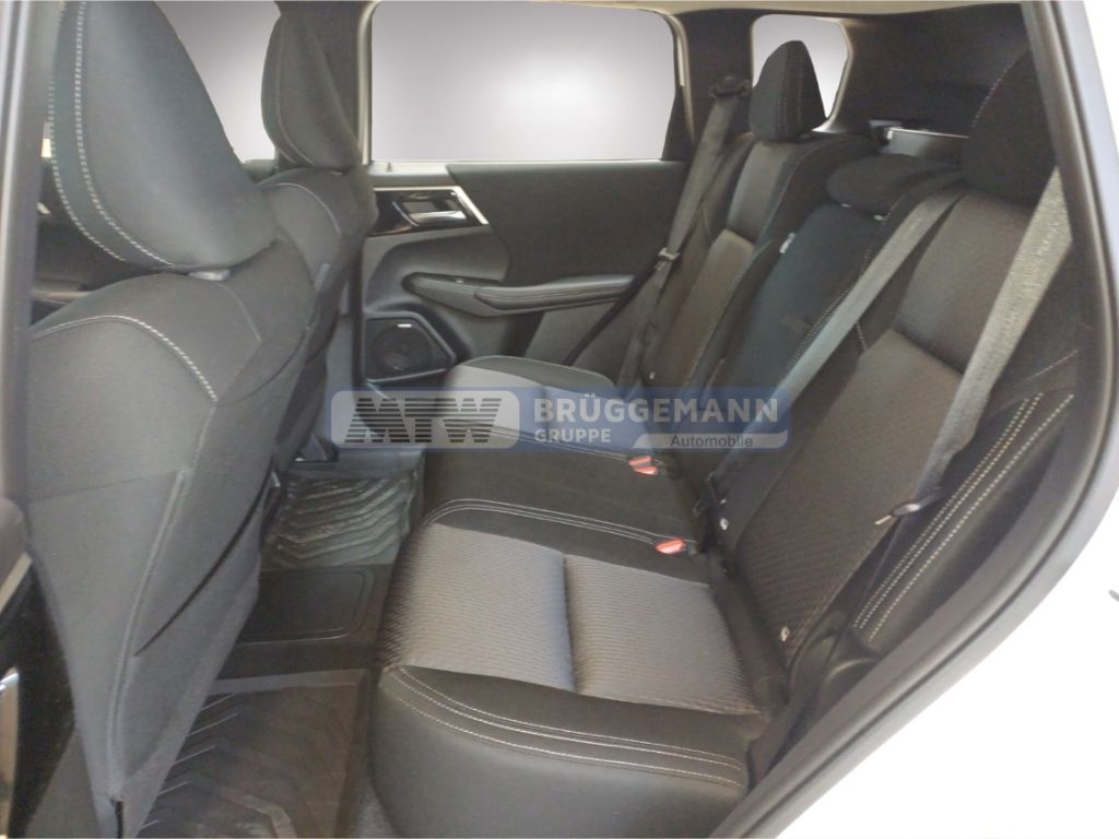 Mitsubishi Plug-in Hybrid Outlander