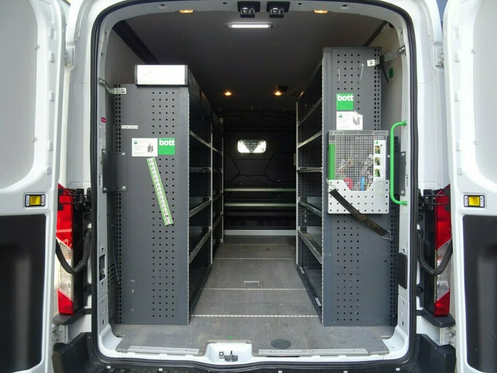 Ford Transit 2018