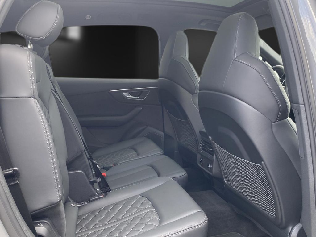 Audi SQ7 2024