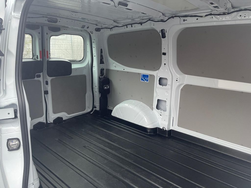 Ford Transit Custom 2025