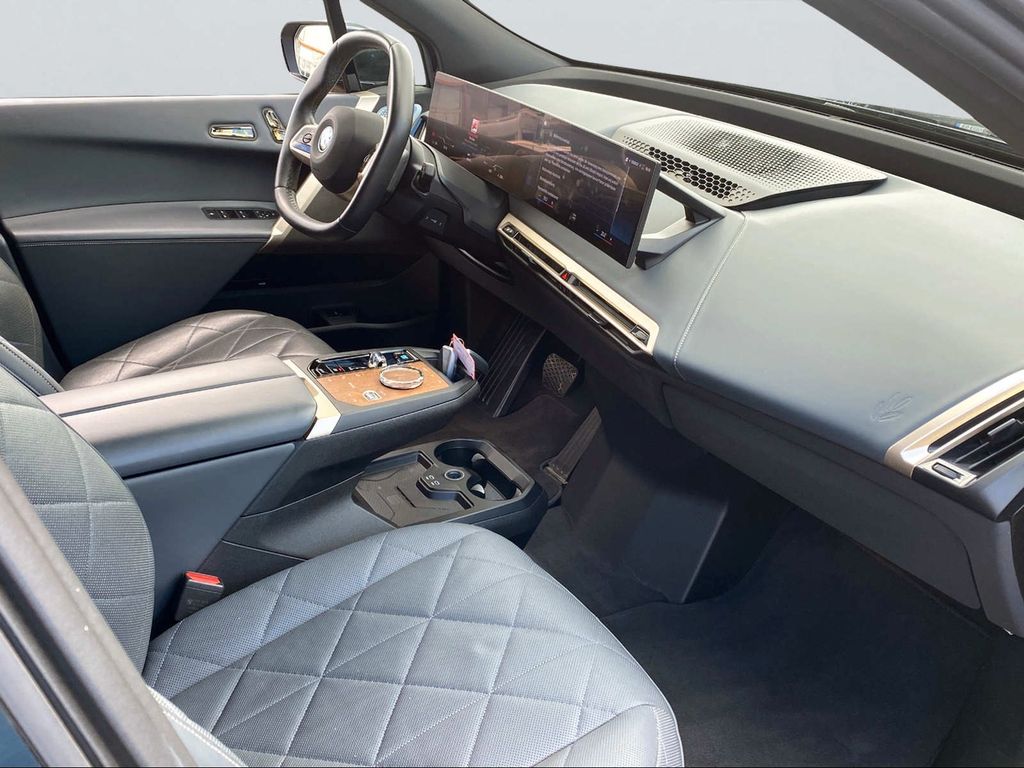 BMW iX 2022