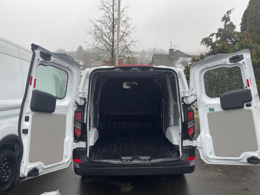 Ford Transit Custom 2025