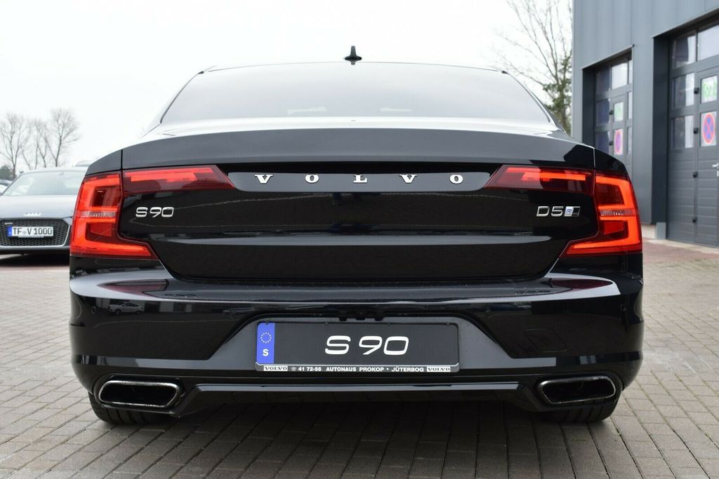 Volvo S90 2017