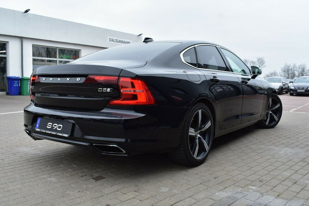 Volvo S90 2017