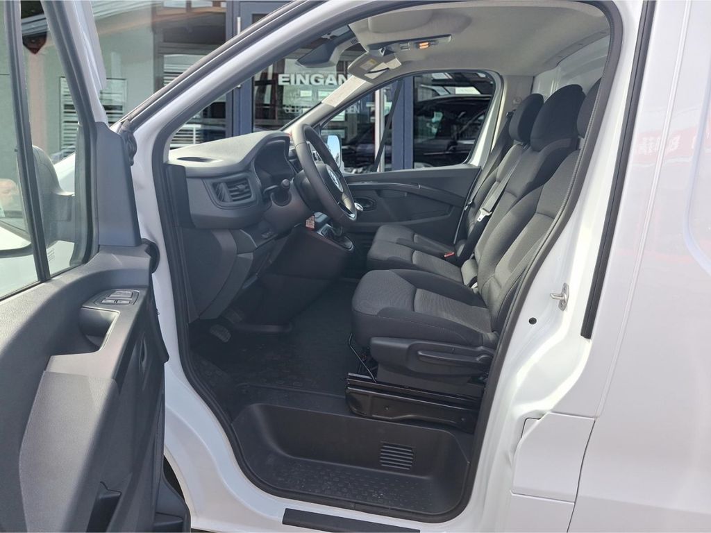 Nissan Primastar 2024