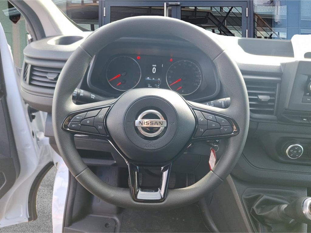 Nissan Primastar 2024