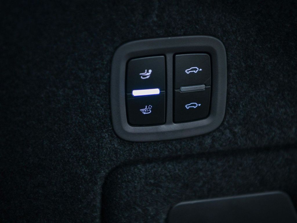 Porsche Cayenne 2025