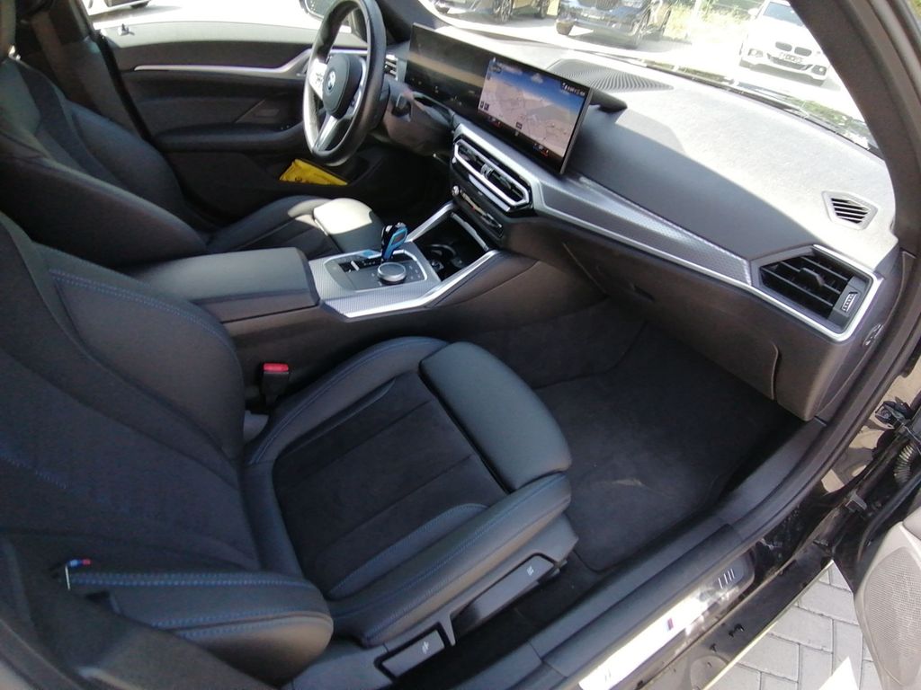 BMW i4 2023