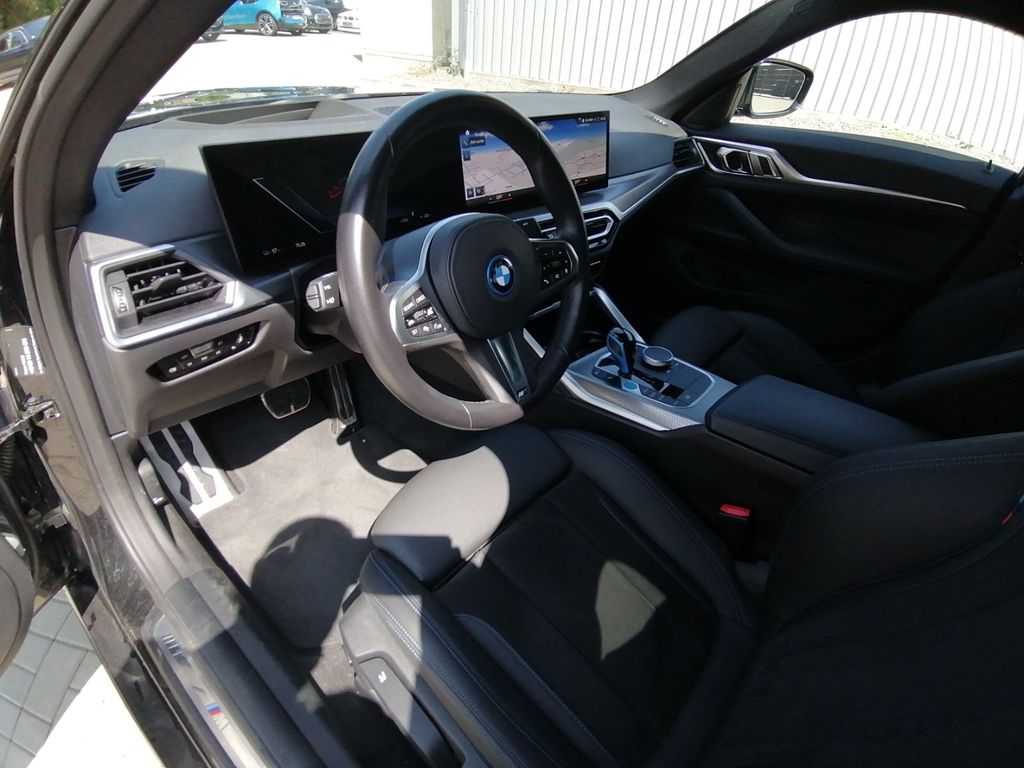 BMW i4 2023