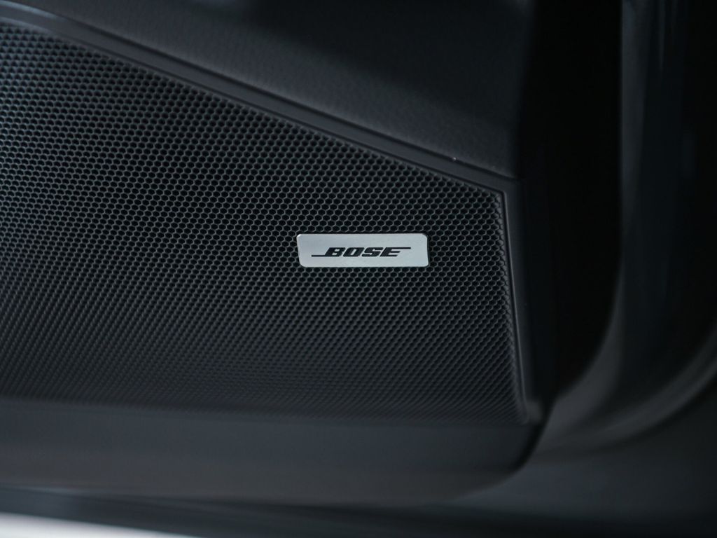 Porsche Cayenne 2025