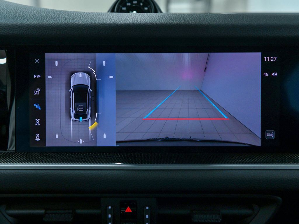 Porsche Cayenne 2025