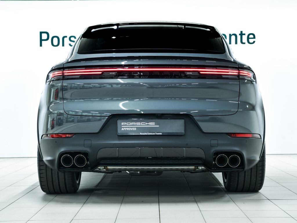 Porsche Cayenne 2025