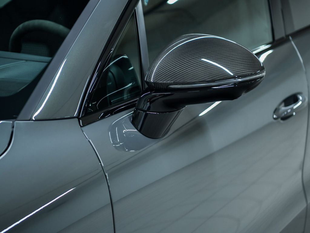 Porsche Cayenne 2025