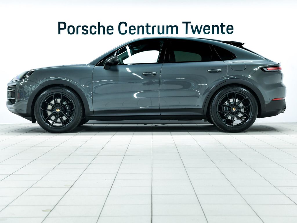 Porsche Cayenne 2025