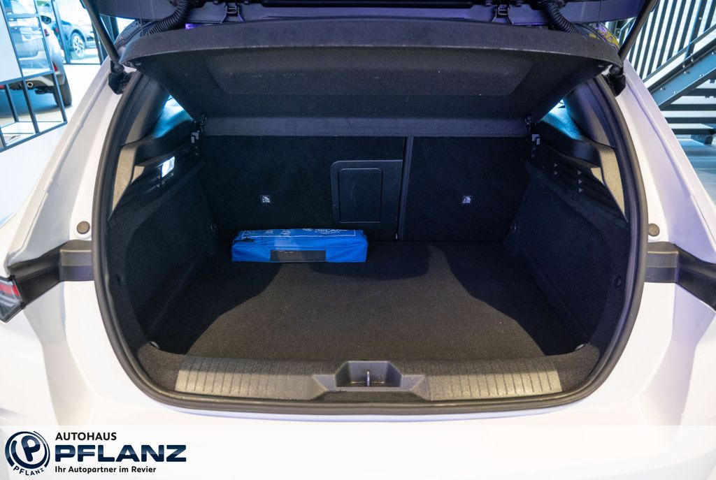 Opel Astra 2022