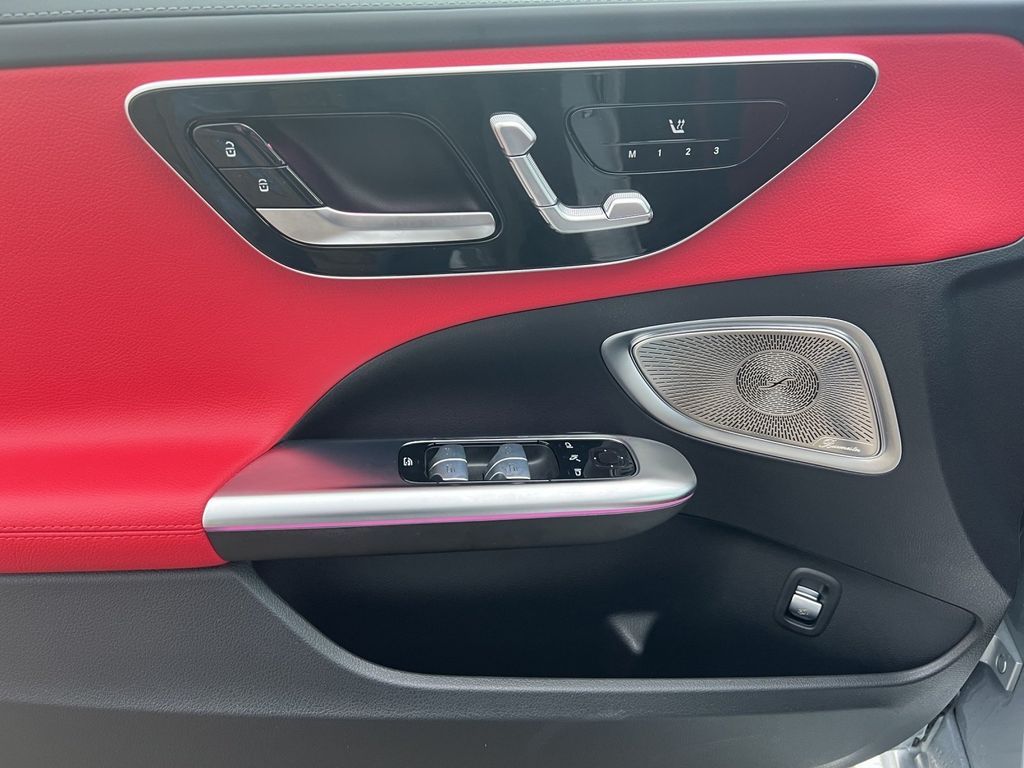 Mercedes-Benz C 300 2023