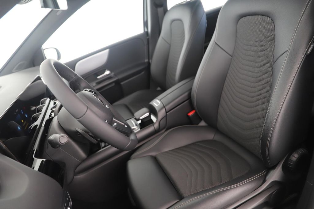 Mercedes-Benz B 180 2021