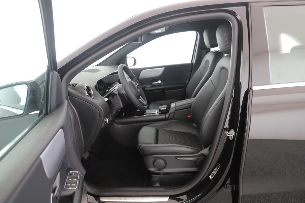 Mercedes-Benz B 180 2021