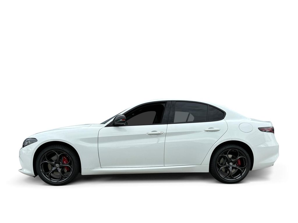 Alfa Romeo Giulia 2024