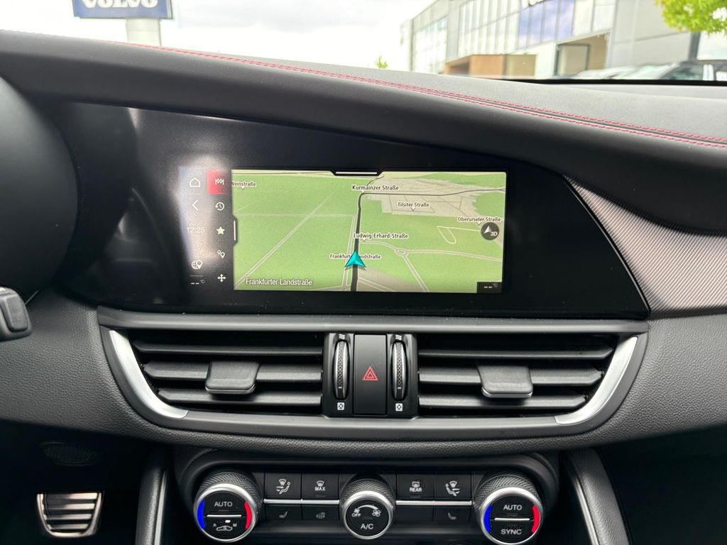 Alfa Romeo Giulia 2024