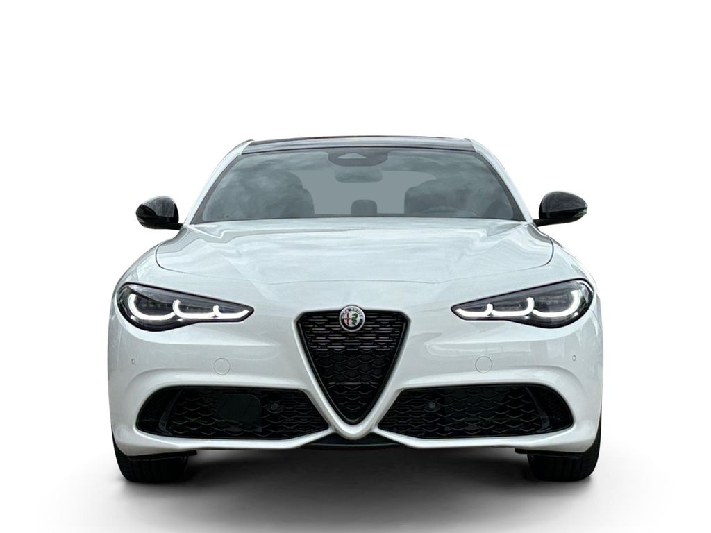 Alfa Romeo Giulia 2024