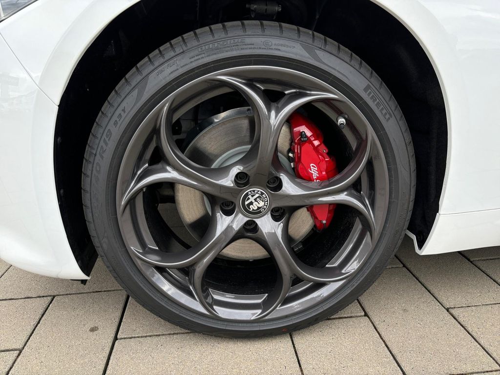 Alfa Romeo Giulia 2024