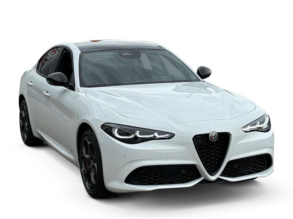 Alfa Romeo Giulia 2024