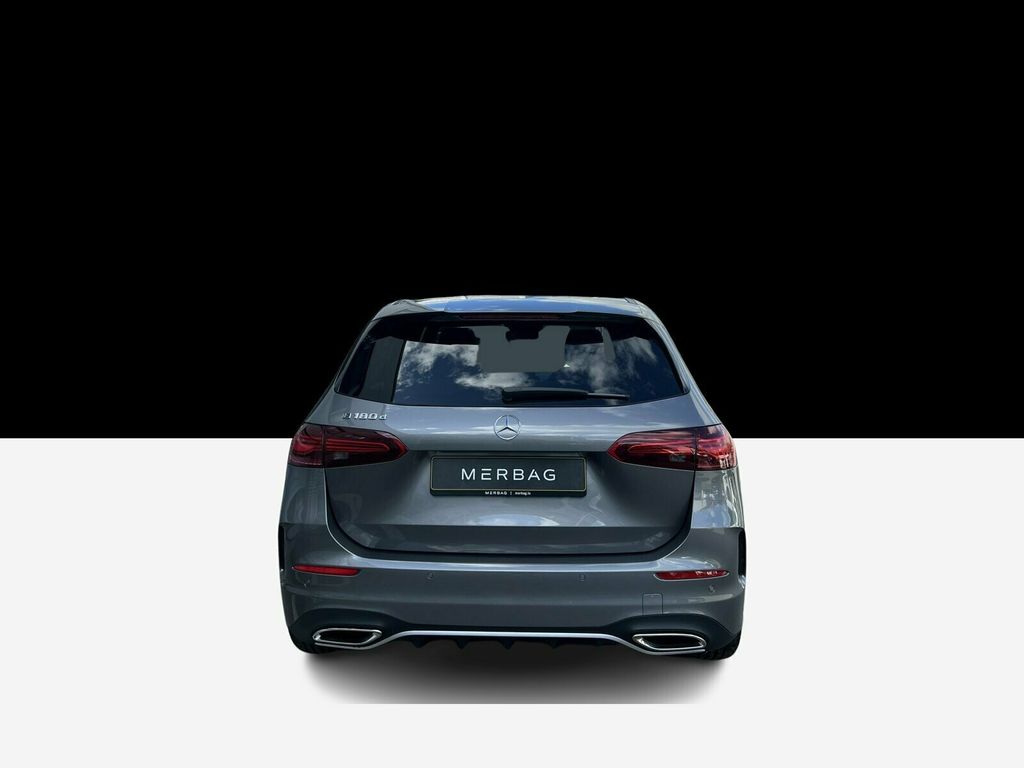 Mercedes-Benz B 180 2024