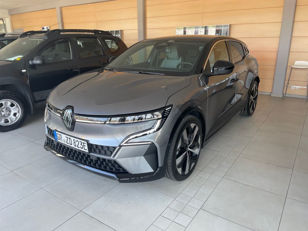 Renault Megane E-TECH 2022