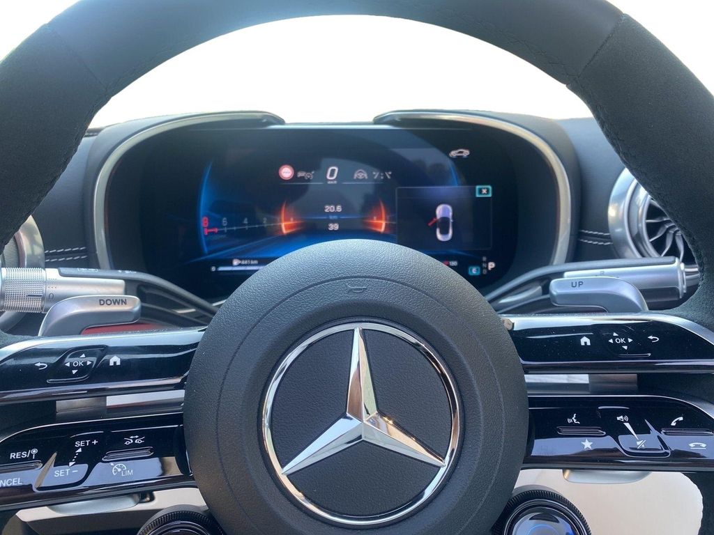 Mercedes-Benz SL 63 AMG 2023