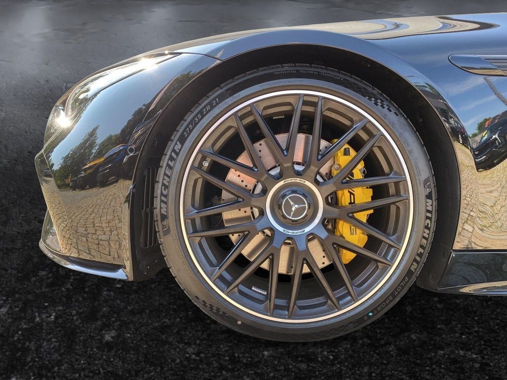 Mercedes-Benz SL 63 AMG 2023