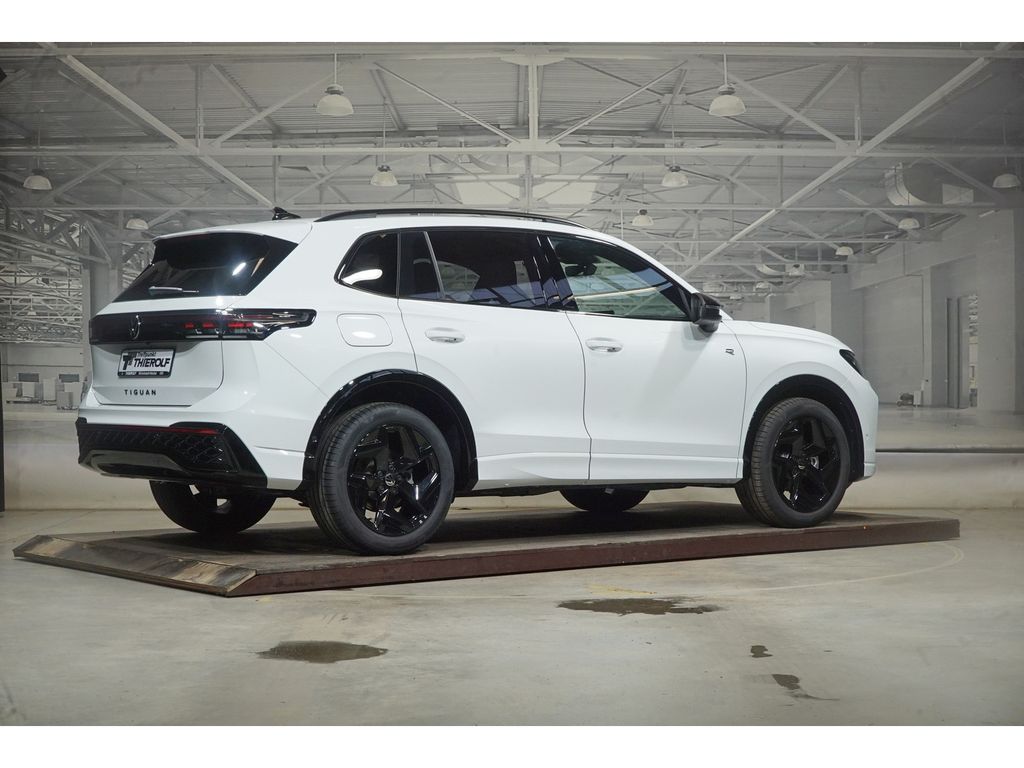 Volkswagen Tiguan 2025