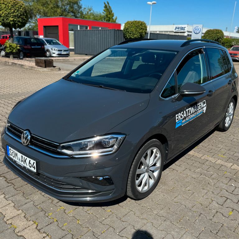 Volkswagen Golf 2021