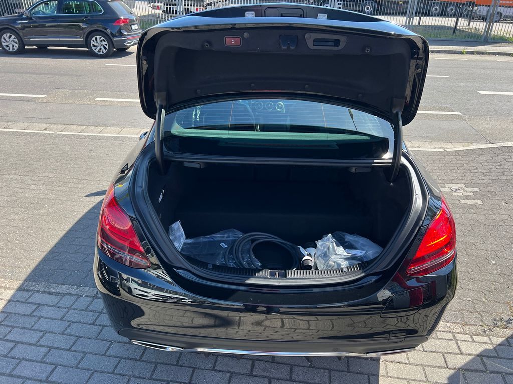 Mercedes-Benz C 300 2021