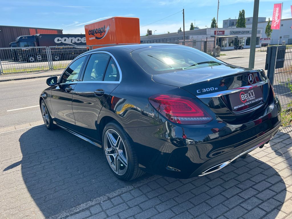 Mercedes-Benz C 300 2021