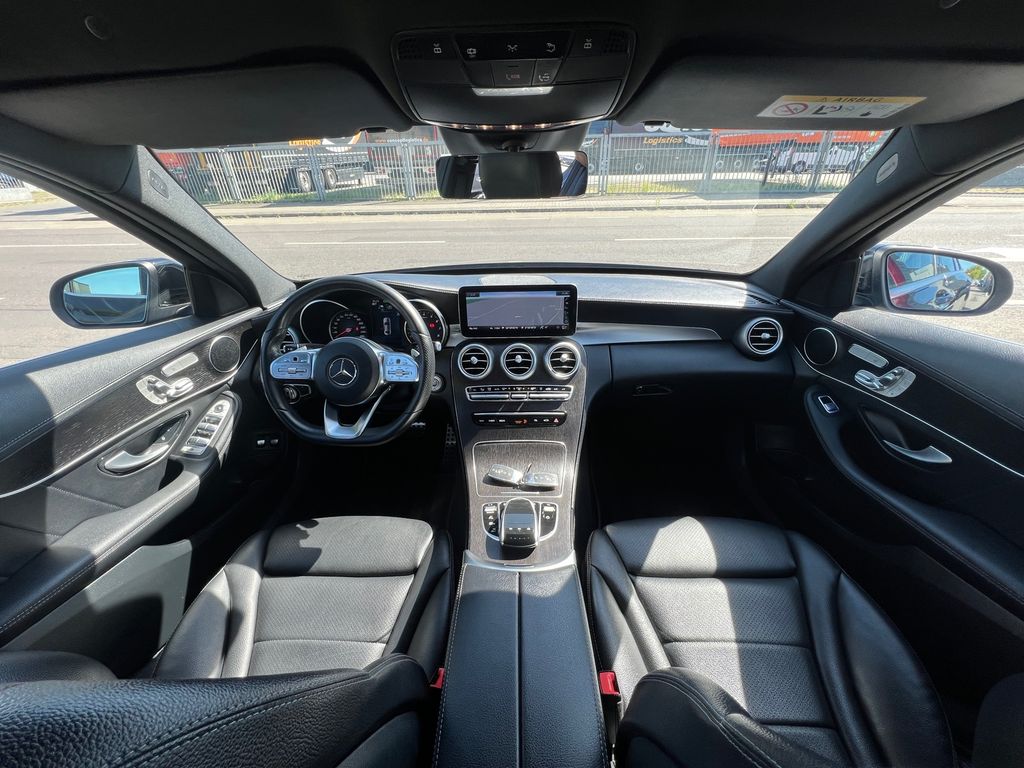 Mercedes-Benz C 300 2021