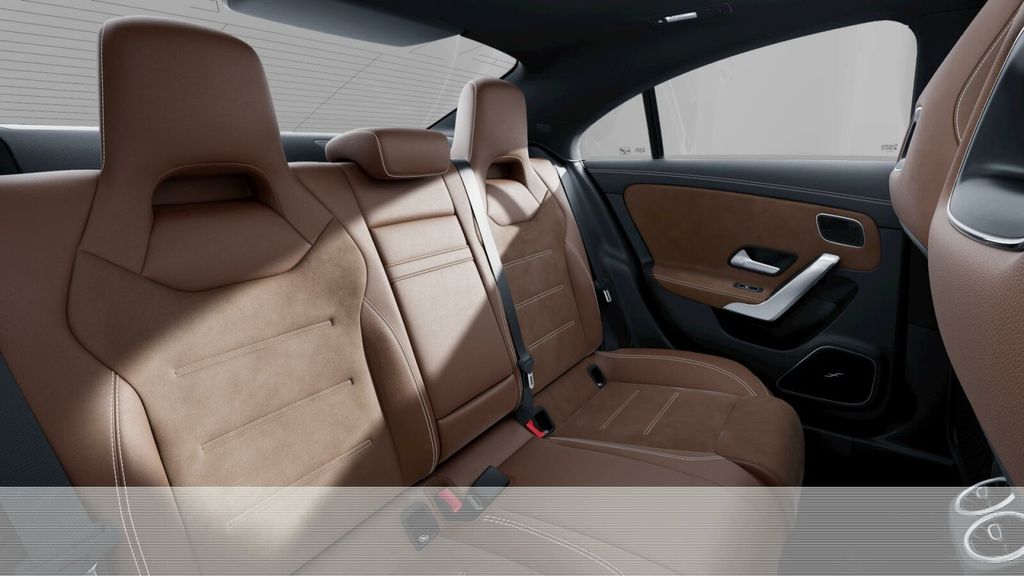 Mercedes-Benz CLA 180 2024