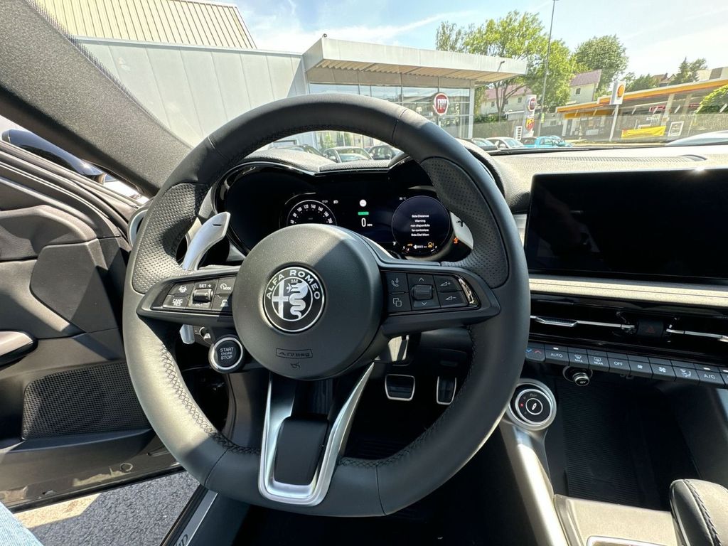 Alfa Romeo Tonale 2024