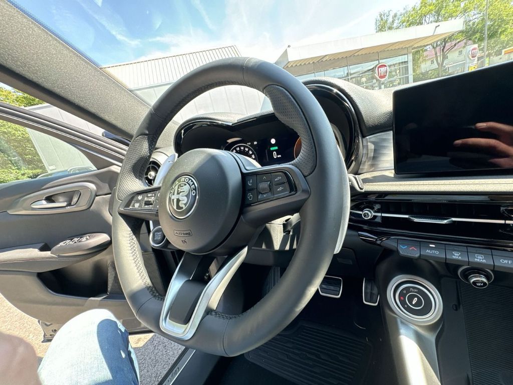 Alfa Romeo Tonale 2024