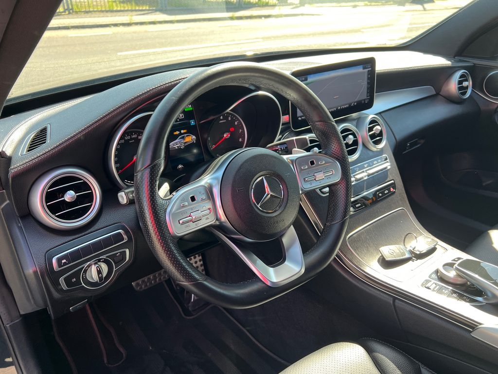 Mercedes-Benz C 300 2021