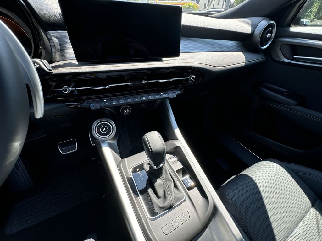 Alfa Romeo Tonale 2024