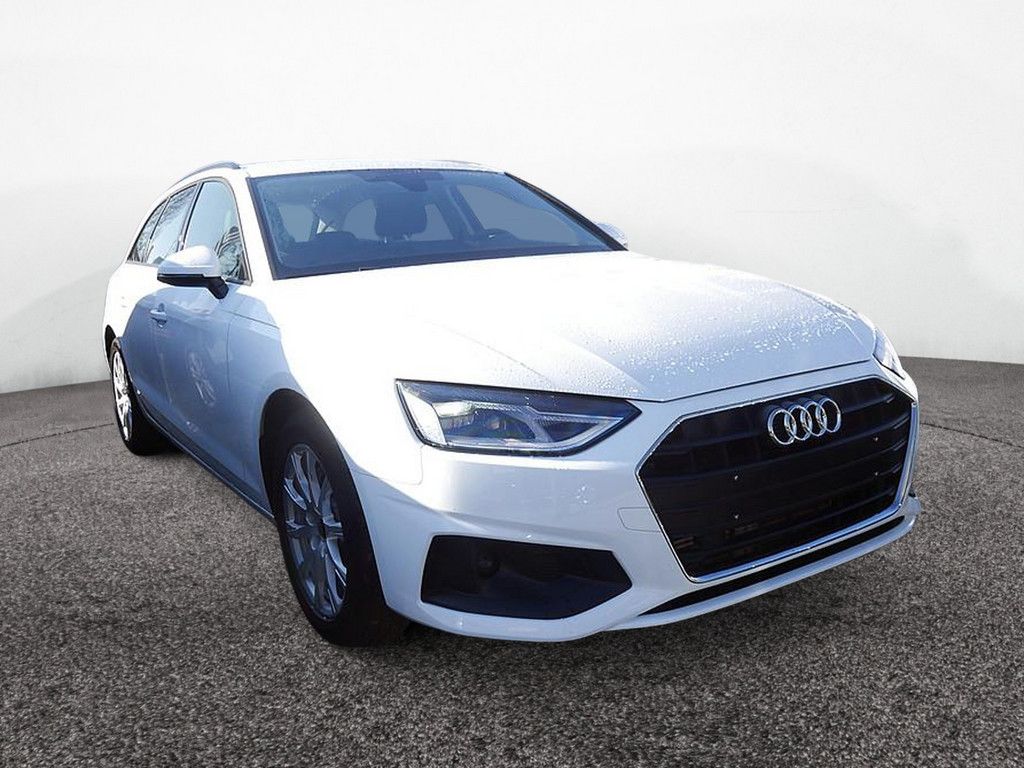 Audi A4 2022