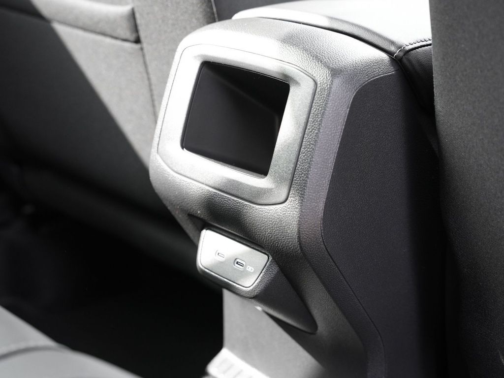 Volkswagen T-Cross 2024