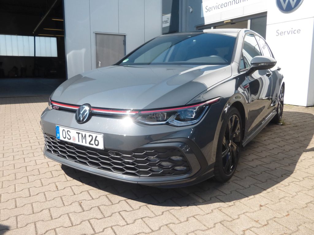 Volkswagen Golf 2023