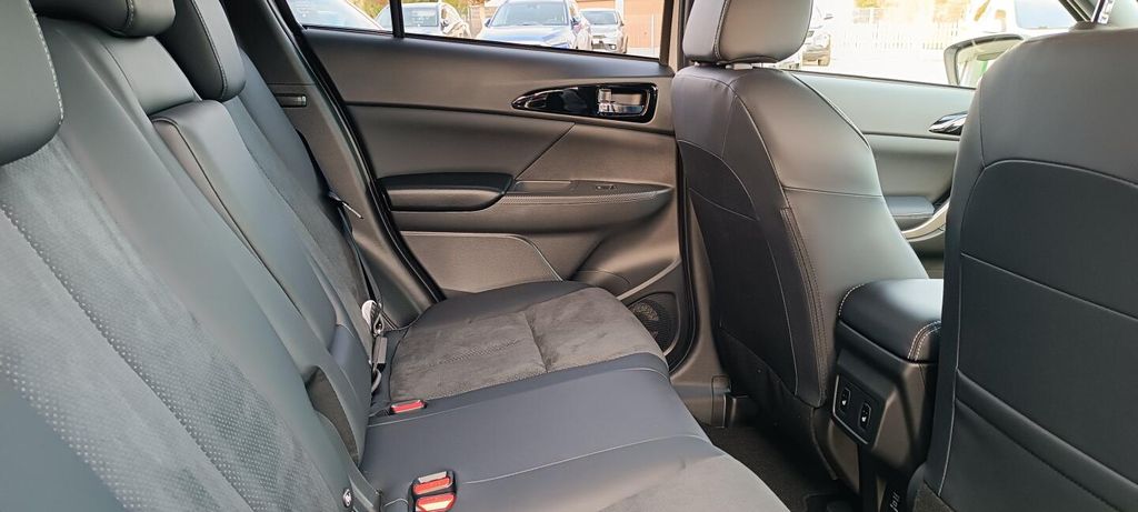 Mitsubishi Eclipse Cross 2023