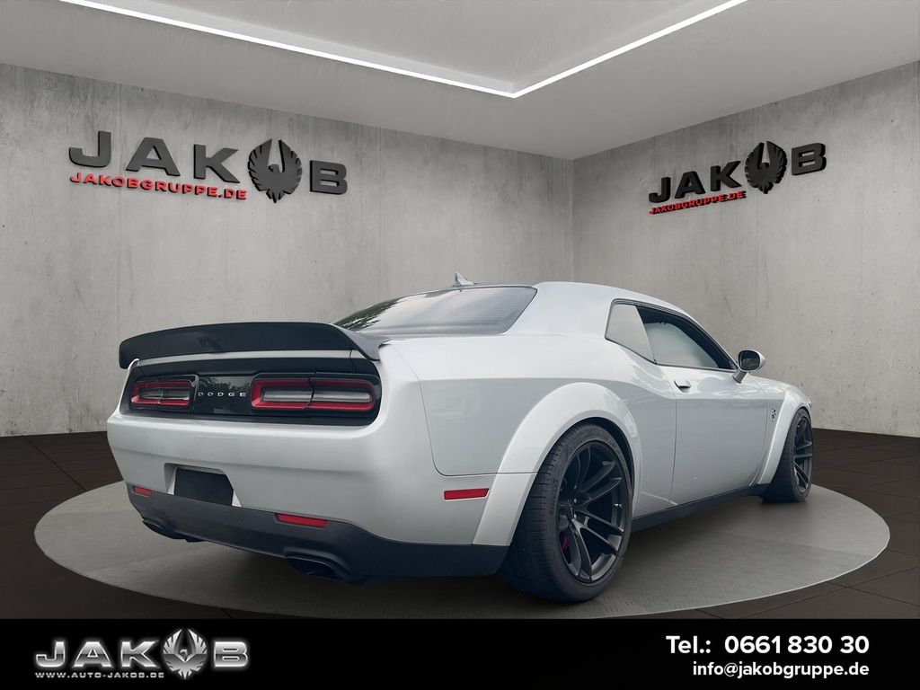 Dodge Challenger 2020