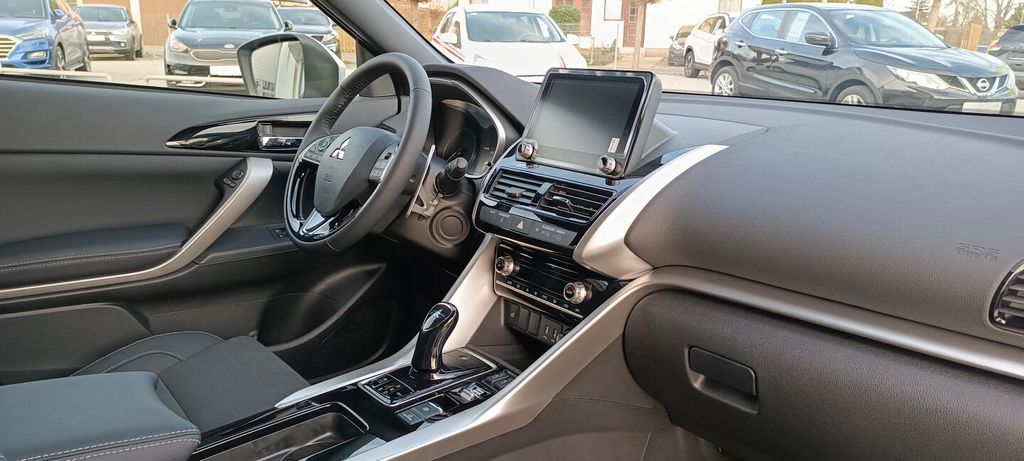 Mitsubishi Eclipse Cross 2023