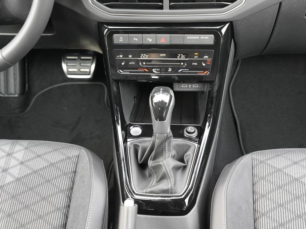 Volkswagen T-Cross 2024