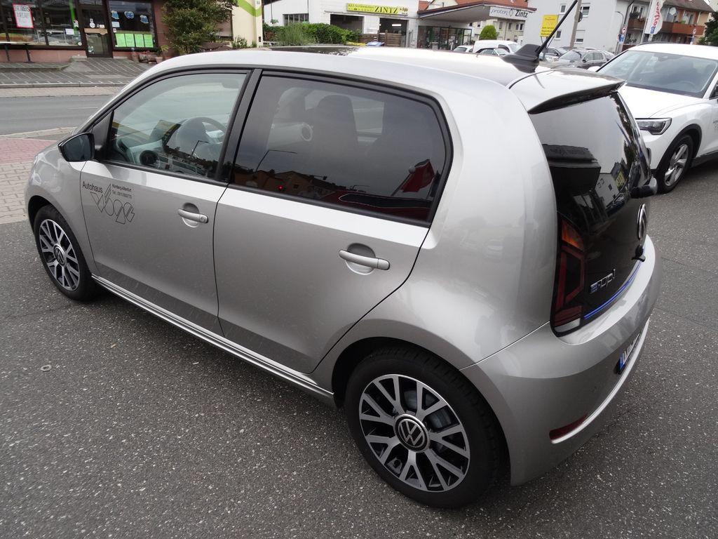 Volkswagen up! 2023